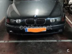 Azul Usado 2000 BMW 530 Berlina | 7800 €