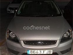 Gris / plata Usado 2006 Ford Focus Sport Berlina | 4500 € (Precio justo)