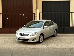 Beige Usado 2009 Toyota Corolla Sol Berlina | 5990 € (Buen precio)