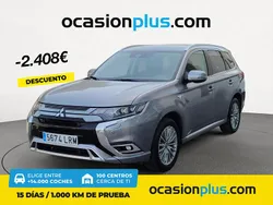 Blanco Usado 2021 Mitsubishi Outlander P-HEV SUV | 26.490 € (Un poco caro)