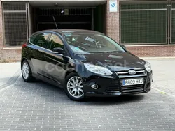 Negro Usado 2014 Ford Focus Trend Berlina | 5490 € (Precio justo)