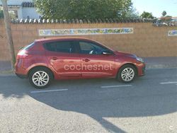 Granate Usado 2014 Renault Mégane III Dynamique Berlina | 6800 € (Buen precio)