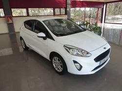 Blanco Usado 2019 Ford Fiesta Trend Utilitario | 8100 € (Precio justo)