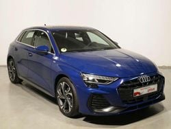 Azul Nuevo 2025 Audi A3 Sportback S-Line Utilitario | 33.000 € (Precio justo)
