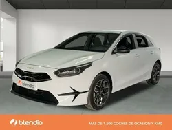 Blanco Usado 2024 Kia Ceed Style Familiar | 24.990 €