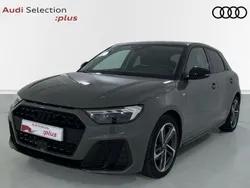 Gris Usado 2024 Audi A1 Black Edition Utilitario | 24.400 € (Precio justo)