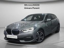 Gris / plata Usado 2022 BMW 118 Comfort Edition Utilitario | 25.200 € (Buen precio)