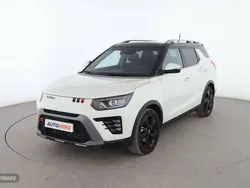 Blanco Usado 2024 Ssangyong Tivoli Limited SUV | 23.199 € (Caro)