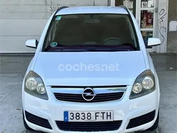 Blanco Usado 2007 Opel Zafira Enjoy Monovolumen | 3200 € (Buen precio)