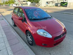 Rojo Usado 2008 Fiat Grande Punto Active Utilitario | 4700 € (Caro)