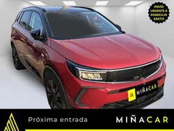 Rojo Usado 2023 Opel Grandland X S SUV | 17.450 € (Precio justo)
