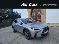 Gris Usado 2022 Lexus NX300h Luxury Line SUV | 53.000 €