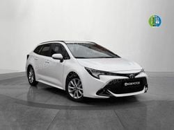 Blanco Nuevo 2025 Toyota Corolla Active Familiar | 27.790 € (Precio justo)