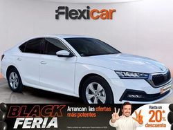 Blanco Usado 2022 Skoda Octavia Ambition Berlina | 19.990 € (Un poco caro)