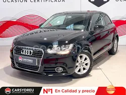 Negro Usado 2012 Audi A1 Attraction Utilitario | 8900 € (Precio justo)