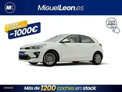 Blanco Usado 2023 Kia Rio Berlina | 13.985 € (Precio justo)