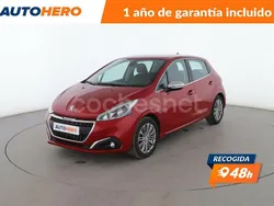 Rojo Usado 2016 Peugeot 208 Allure Utilitario | 9199 € (Precio justo)