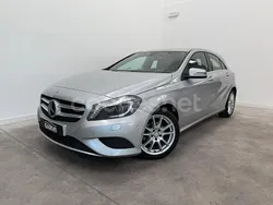 Gris / plata Usado 2013 Mercedes A180 Urban Berlina | 12.490 € (Precio justo)