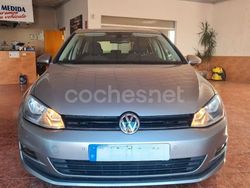 Gris / plata Usado 2013 VW Golf VII Advance Berlina | 11.500 € (Precio justo)