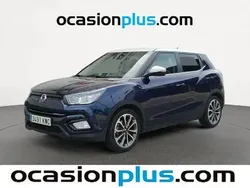 Azul Usado 2019 Ssangyong Tivoli Limited SUV | 12.591 € (Precio justo)