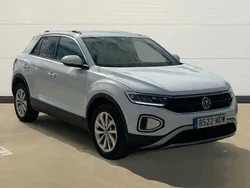 Blanco Usado 2023 VW T-Roc Life SUV | 25.200 € (Un poco caro)
