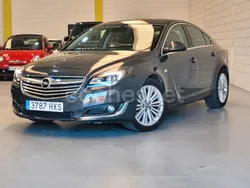 Gris / plata Usado 2014 Opel Insignia Excellence Berlina | 8900 € (Un poco caro)