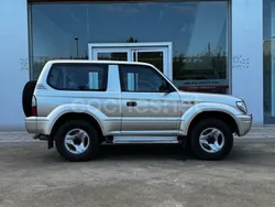 Plateado Usado 2002 Toyota Land Cruiser SUV | 14.999 € (Precio justo)