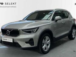 Plateado Usado 2024 Volvo XC40 Core SUV | 32.500 € (Super precio)