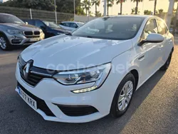 Blanco Usado 2018 Renault Mégane IV Life Berlina | 6990 € (Precio justo)