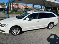 Blanco Usado 2014 Skoda Superb Familiar | 4500 €