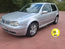 Gris / plata Usado 2002 VW Golf IV Conceptline Berlina | 2800 € (Precio justo)