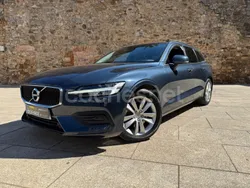 Azul Usado 2021 Volvo V60 Momentum Familiar | 23.990 € (Precio justo)