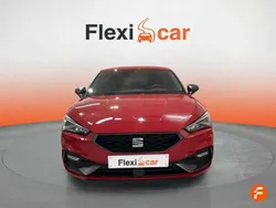Rojo Usado 2021 Seat Leon Reference Utilitario | 18.590 € (Precio justo)