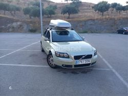 Gris / plata Usado 2004 Volvo S40 Momentum Berlina | 2800 € (Precio justo)