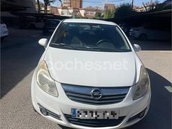 Blanco Usado 2008 Opel Corsa Cosmo Berlina | 3900 € (Precio justo)