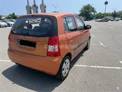 Naranja Usado 2006 Kia Picanto LX Utilitario | 1990 € (Buen precio)
