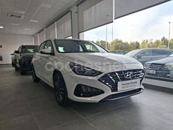 Blanco Usado 2024 Hyundai i30 Berlina | 18.250 € (Precio justo)