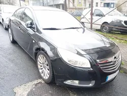 Negro Usado 2010 Opel Insignia Cosmo Berlina | 5900 € (Un poco caro)