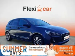 Azul Usado 2017 Hyundai i30 Berlina | 10.980 € (Precio justo)