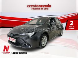 Gris / plata Usado 2024 Toyota Corolla Active Berlina | 23.990 € (Precio justo)