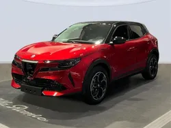 Rojo brera Nuevo 2024 Alfa Romeo Junior Edizione Speciale SUV | 45.500 €