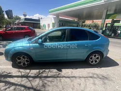 Azul Usado 2006 Ford Focus Trend Berlina | 4000 € (Caro)