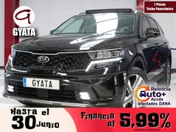 Gris / plata Usado 2021 Kia Sorento 2 SUV | 37.990 € (Precio justo)