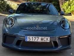 Gris / plata Usado 2018 Porsche 911 GT3 Coupe | 178.000 €