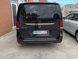 Negro Usado 2020 Mercedes EQV300 Utilitario | 41.900 €