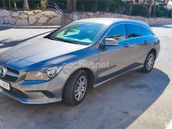 Gris / plata Usado 2018 Mercedes CLA200 Shooting Brake Familiar | 18.500 € (Precio justo)
