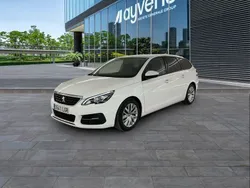 Blanco Usado 2020 Peugeot 308 Business-Line Familiar | 10.500 € (Buen precio)