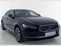 Negro Usado 2023 Volvo S90 Core Berlina | 57.400 €