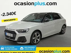 Plateado Usado 2023 Audi A1 Sportback Black Edition Utilitario | 21.909 € (Buen precio)