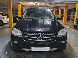 Negro Usado 2006 Mercedes ML320 SUV | 9950 € (Buen precio)